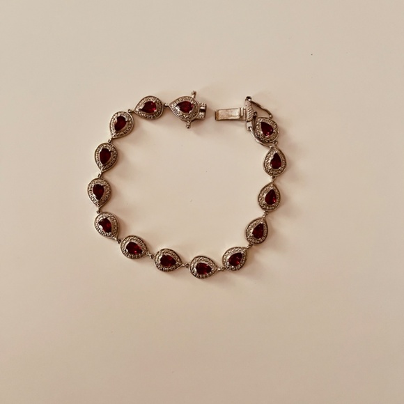 NWT .925 Sterling Silver Garnet Bracelet - Picture 3 of 7